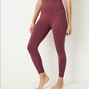 Women's High-Waisted Seamless 7/8 Leggings